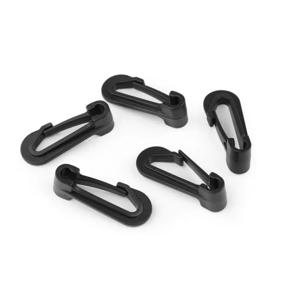 Műanyag karabiner lyuk 8 mm - fekete (10 db-os csomagolás) Műanyag karabiner lyuk 8 mm - fekete (10 db-os csomagolás)