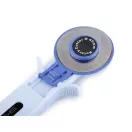 Textilvágó görgős kés Ø45 mm Patschwork - jégkék (1 db-os csomagolás) Textilvágó görgős kés Ø45 mm Patschwork - jégkék (1 db-os csomagolás)