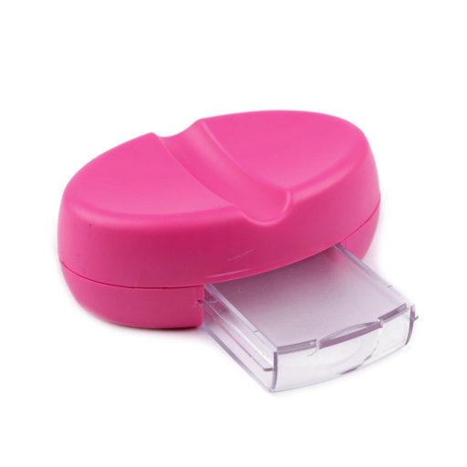 Mágneses gombostű és tűpárna