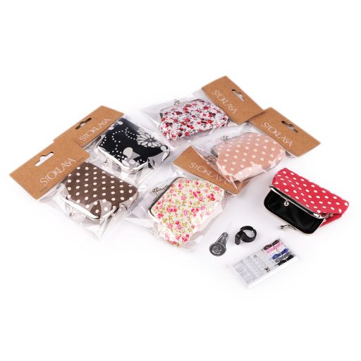 Utazó varrókészlet textil tokban