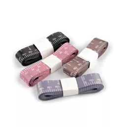 Szatén mérőszalag