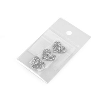 Rávasalható szív kövekkel