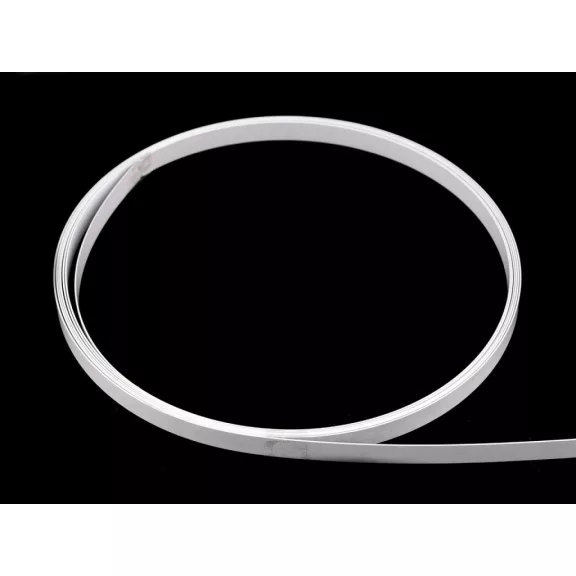 Fém ruha halcsont lapos szélesség 6; 8; 12 mm - 3 (12 mm) fehér (4,5 m-es csomagolás) Fém ruha halcsont lapos szélesség 6; 8; 12 mm - 3 (12 mm) fehér (4,5 m-es csomagolás)