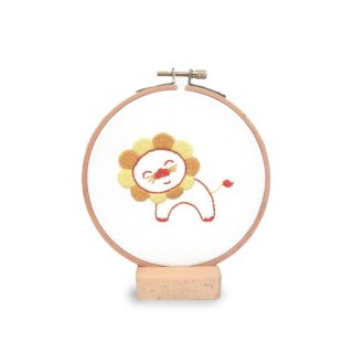 Gyermek hímzőminta készlet, csavaros keret