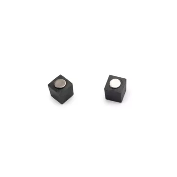   Mágnes gombok és apróáruk bemutatásához 8x8 mm - fekete (300 db-os csomagolás)
