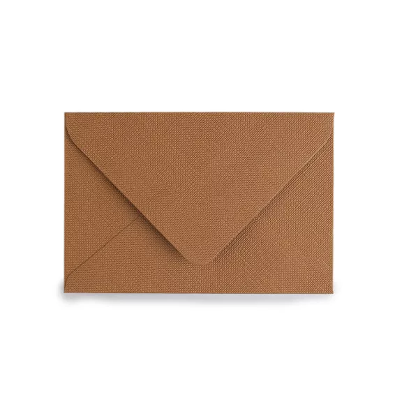 Papírboríték 11x16,5 cm - 3 sötét bézs (5 db-os csomagolás) Papírboríték 11x16,5 cm - 3 sötét bézs (5 db-os csomagolás)