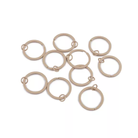 Lapos lakkozott kulcskarika összekötő szemmel, Ø30 mm kulcstartókhoz - 3 világos bézs (50 db-os csomagolás) Lapos lakkozott kulcskarika összekötő szemmel, Ø30 mm kulcstartókhoz - 3 világos bézs (50 db-os csomagolás)