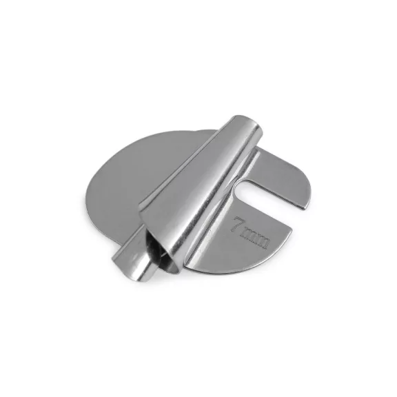 Ipari varrógép szegőszegélyés steppelő készülék - 7 mm nikkel (1 db-os csomagolás) Ipari varrógép szegőszegélyés steppelő készülék - 7 mm nikkel (1 db-os csomagolás)