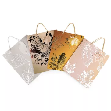   Ajándéktasak levelek 26x32 cm - variáns készlet (12 db-os csomagolás)