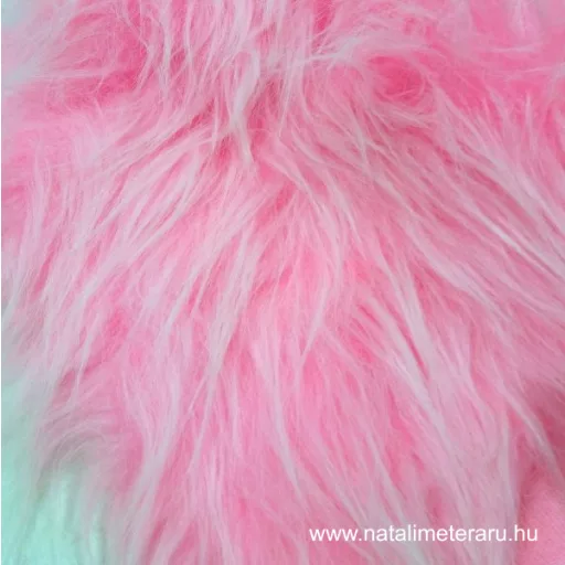 Rózsaszín hosszú szálú műszőrme 