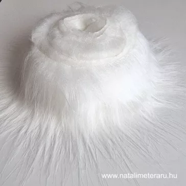 Törtfehér hosszú szálú műszőrme csík 5 cm x 148 cm