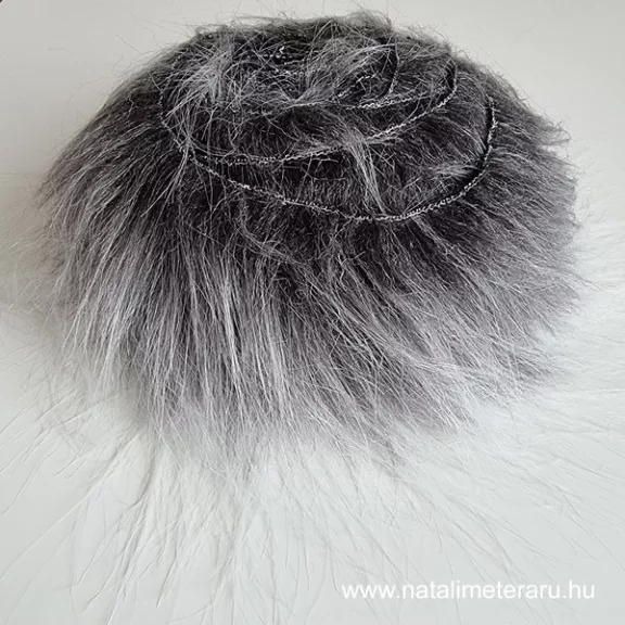 Melánzs szürke hosszú szálú műszőrme csík 5 cm x 148 cm Melánzs szürke hosszú szálú műszőrme csík 5 cm x 148 cm