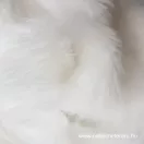 Fehér középhosszú nyírt műszőrme Fehér középhosszú nyírt műszőrme