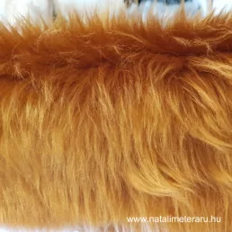 Vörös középhosszú műszőrme csík 40 cm x 148 cm