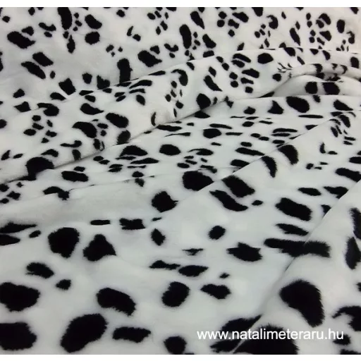 Fehér, fekete foltos (Dalmata) műszőrme csík 20 cm x 148 cm