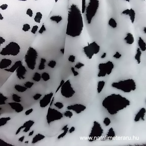 Fehér, fekete foltos (Dalmata) műszőrme csík 30 cm x 148 cm Fehér, fekete foltos (Dalmata) műszőrme csík 30 cm x 148 cm