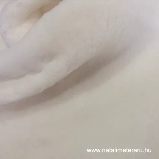 Törtfehér gyapjú pihe-puha műszőrme csík 30 cm x 148 cm